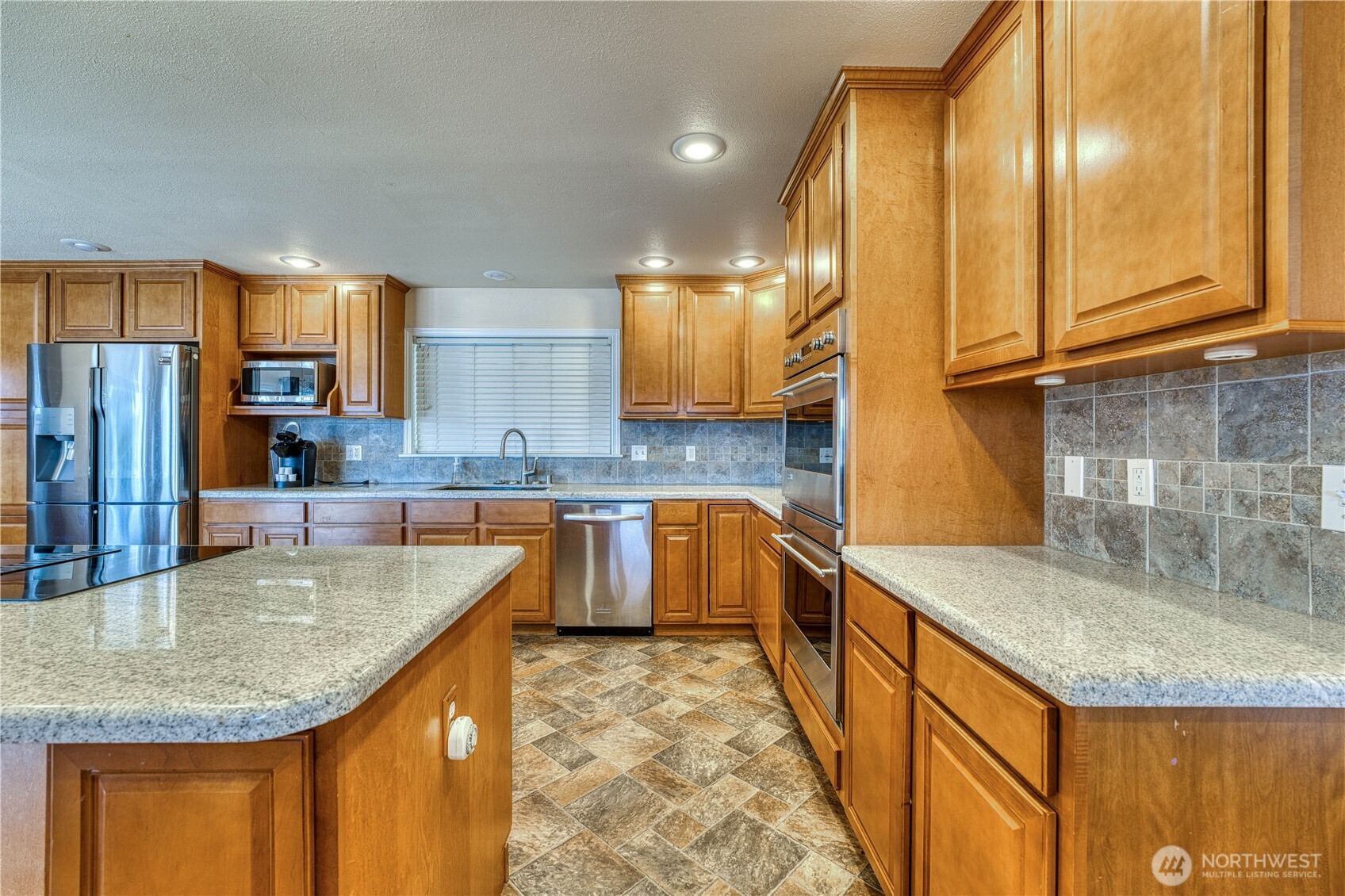 19656 Patriot Lane NW Poulsbo WA 98370