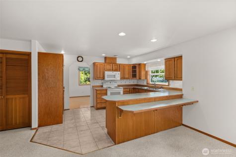 1620 Prospect Street Raymond WA 98577
