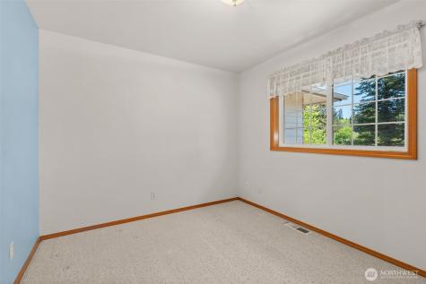 1620 Prospect Street Raymond WA 98577
