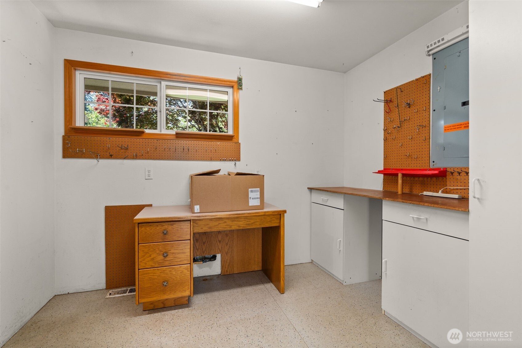 1620 Prospect Street Raymond WA 98577
