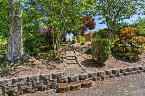 1620 Prospect Street Raymond WA 98577