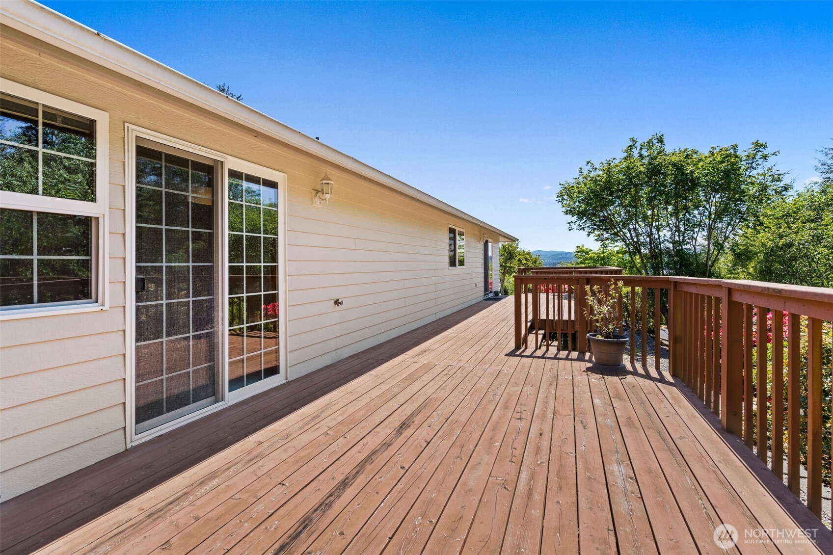 1620 Prospect Street Raymond WA 98577