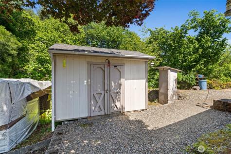 1620 Prospect Street Raymond WA 98577
