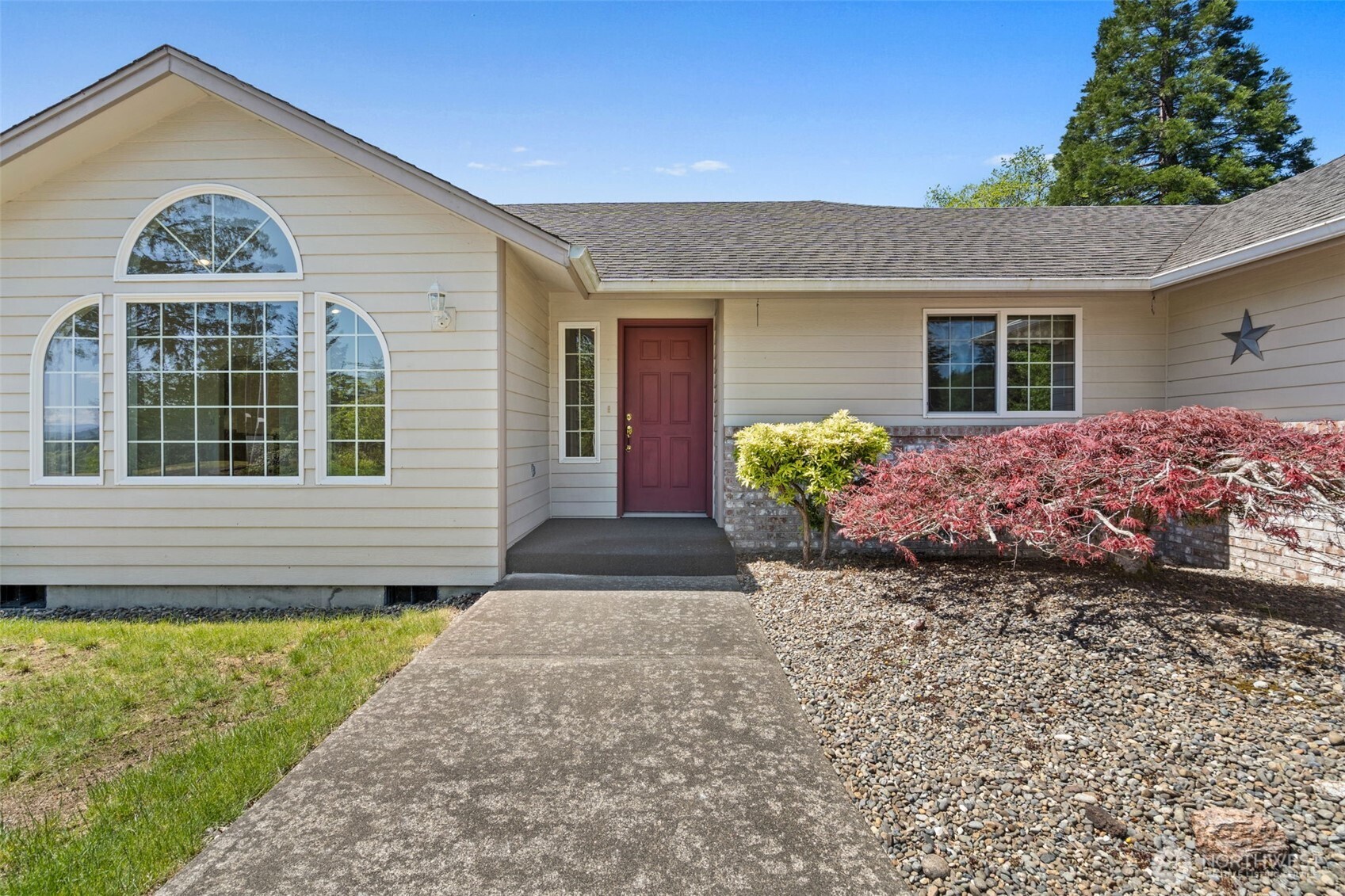 1620 Prospect Street Raymond WA 98577