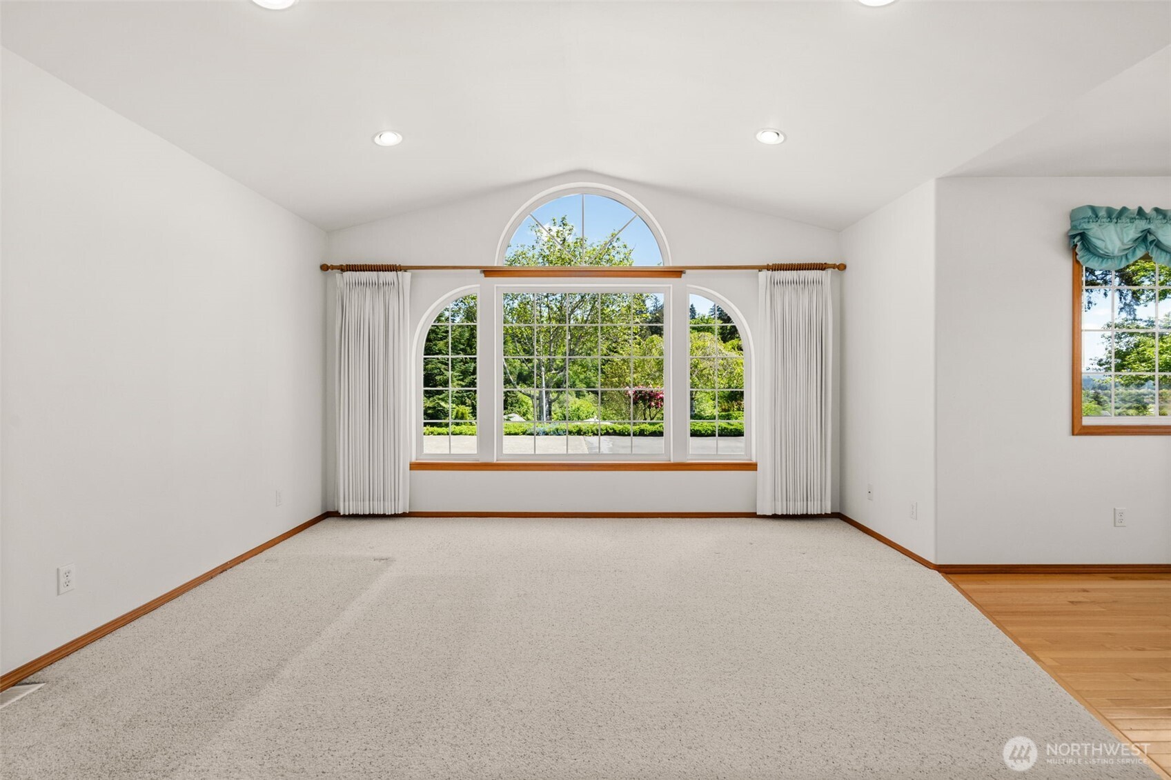 1620 Prospect Street Raymond WA 98577
