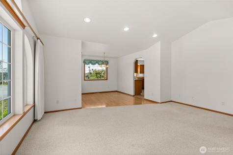 1620 Prospect Street Raymond WA 98577
