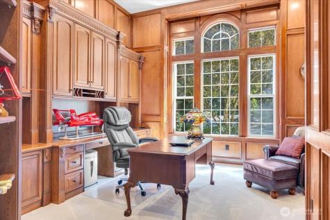 22410 Mcmurray Shore Drive Mount Vernon WA 98274