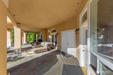 22410 Mcmurray Shore Drive Mount Vernon WA 98274