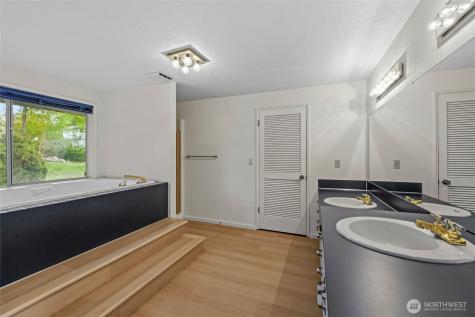 3700 E Fir Street Mount Vernon WA 98273