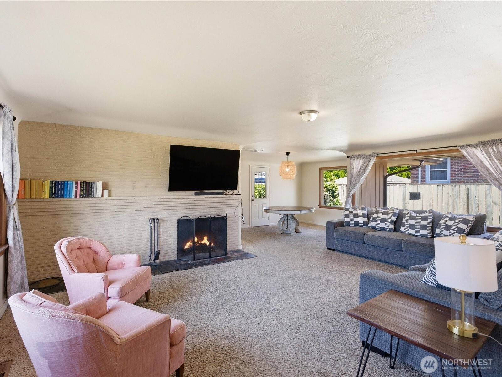 1417 Maple Street Sumner WA 98390