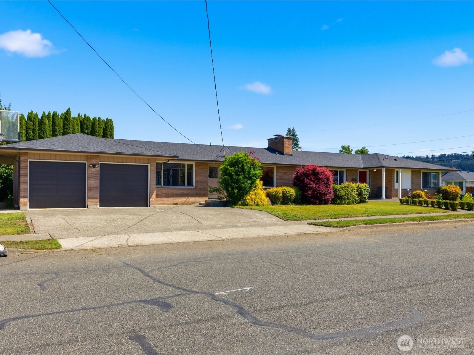 1417 Maple Street Sumner WA 98390