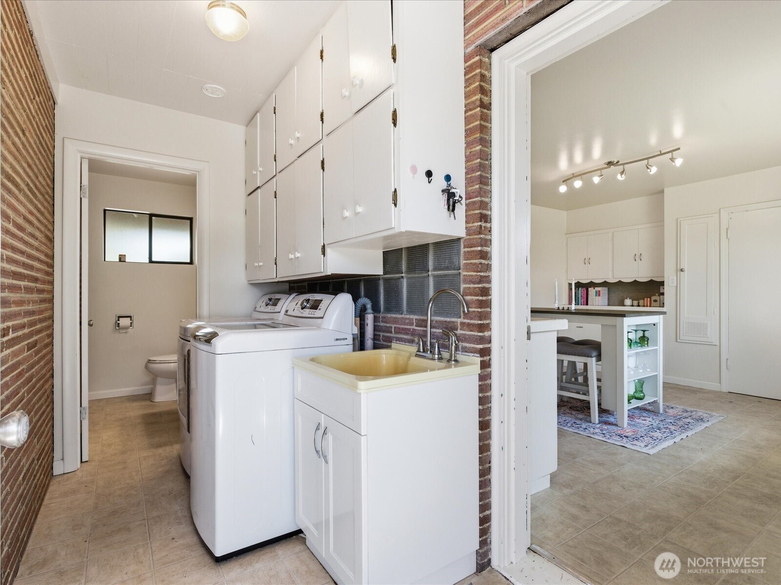 1417 Maple Street Sumner WA 98390
