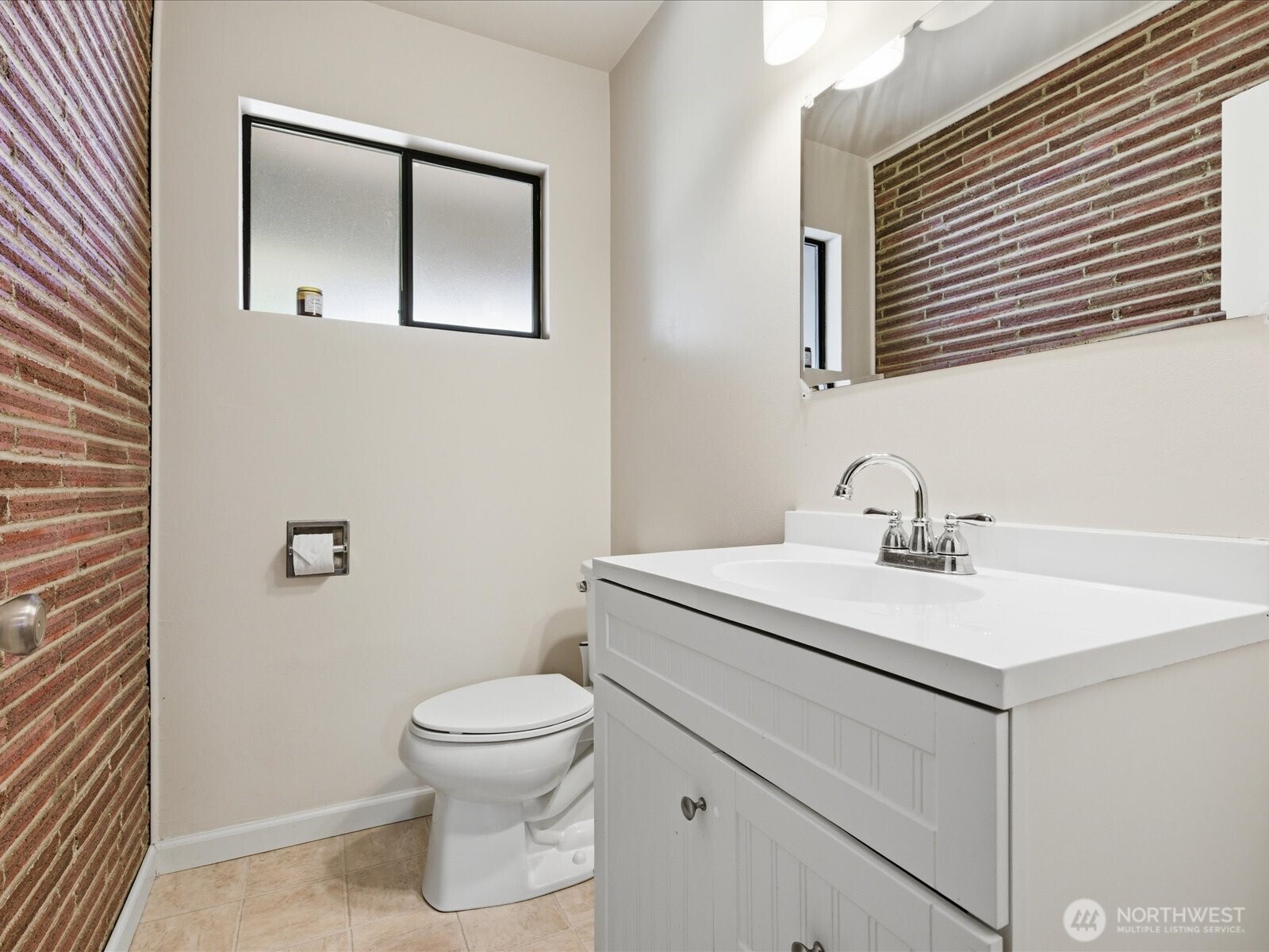 1417 Maple Street Sumner WA 98390