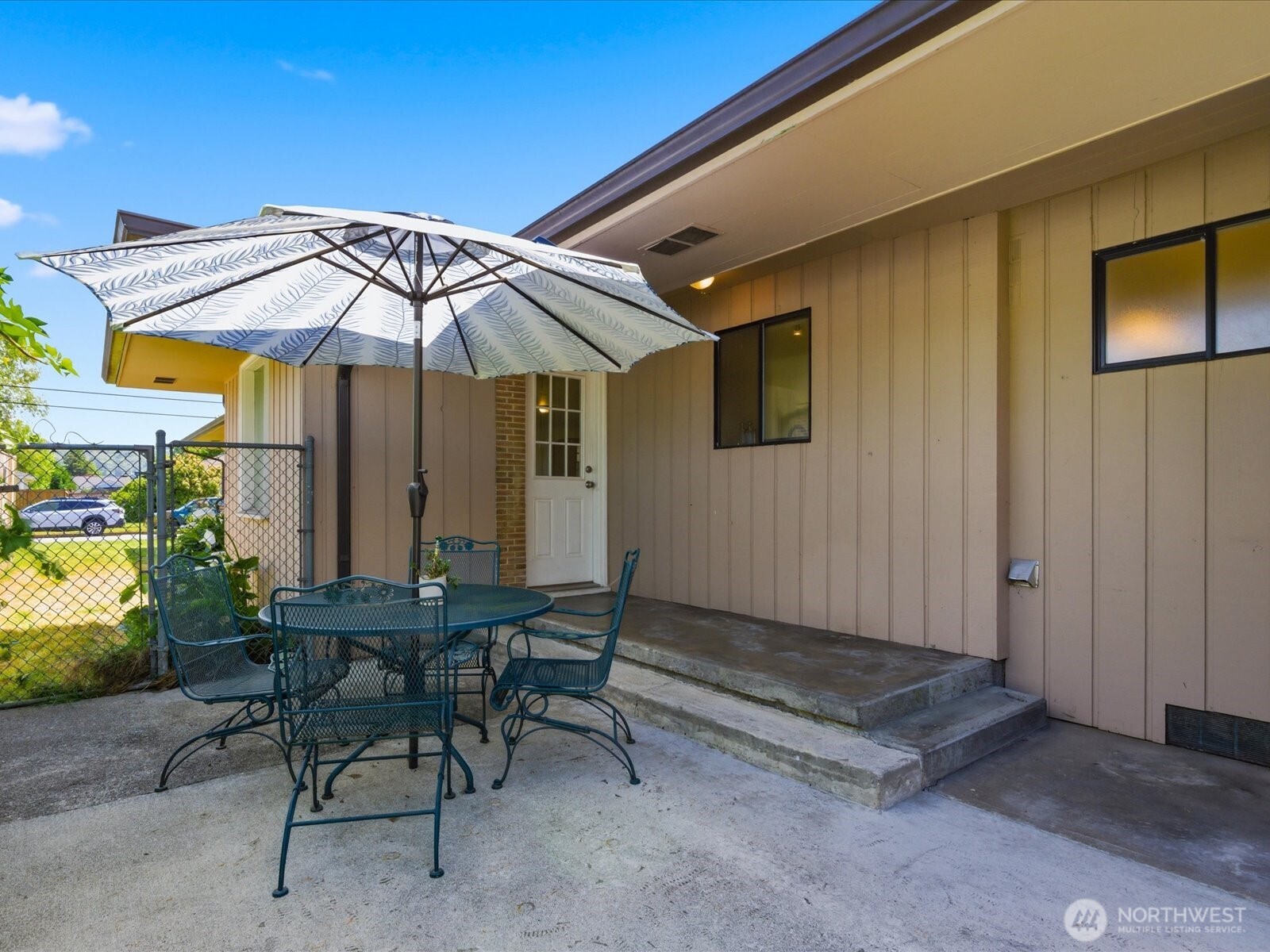 1417 Maple Street Sumner WA 98390