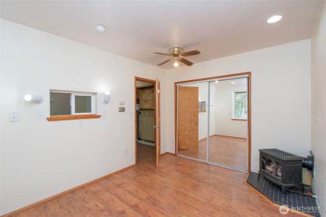 131 Robinson Road Port Angeles WA 98362