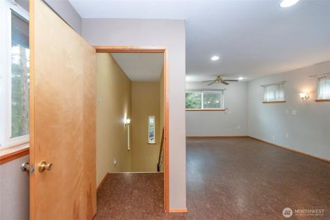 131 Robinson Road Port Angeles WA 98362