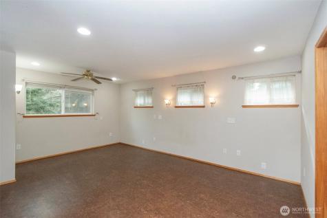 131 Robinson Road Port Angeles WA 98362