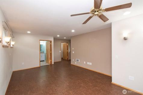 131 Robinson Road Port Angeles WA 98362