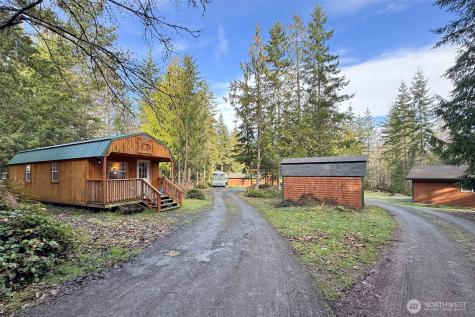 131 Robinson Road Port Angeles WA 98362