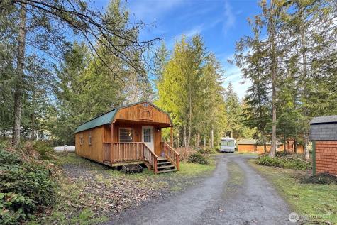 131 Robinson Road Port Angeles WA 98362