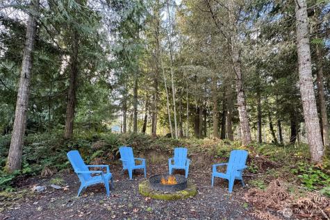 131 Robinson Road Port Angeles WA 98362