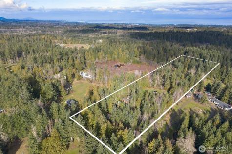 131 Robinson Road Port Angeles WA 98362