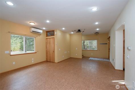 131 Robinson Road Port Angeles WA 98362