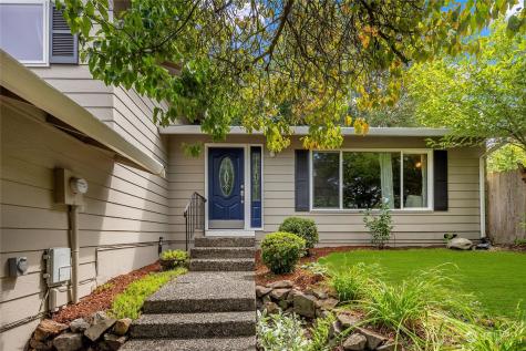19118 130th Avenue SE Renton WA 98058