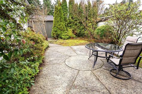 1121 244th Street SW Bothell WA 98021