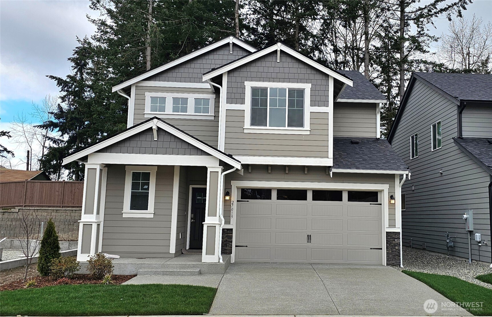 27027 30th Place S Kent WA 98032