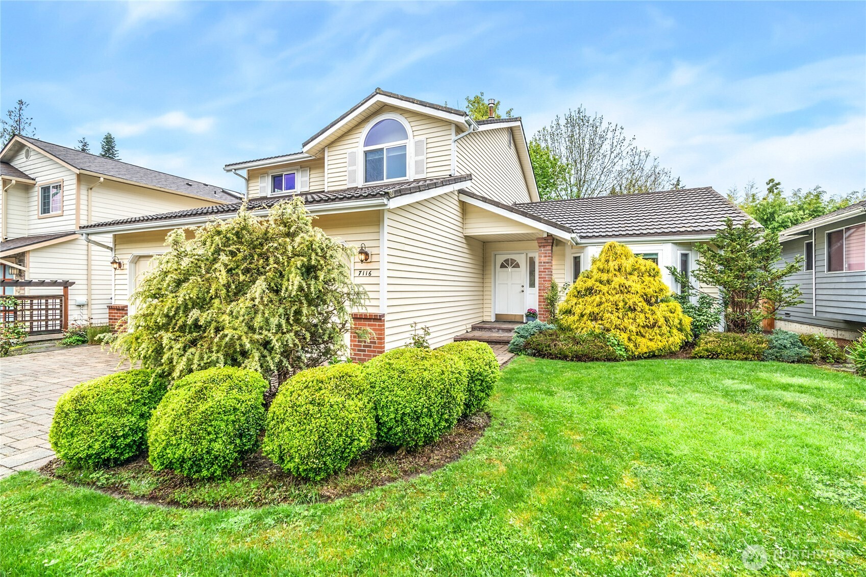 7116 NE 168th Street Kenmore WA 98028