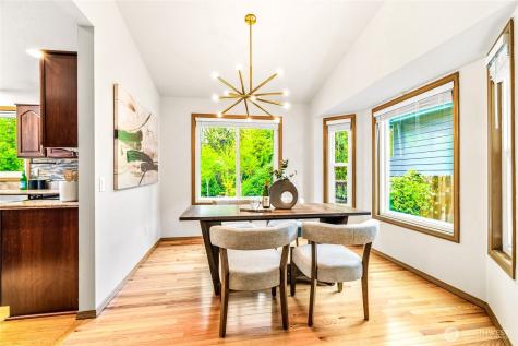 7116 NE 168th Street Kenmore WA 98028