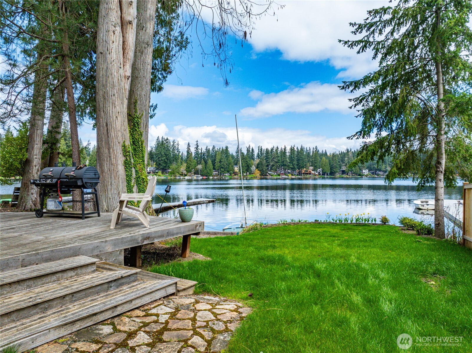 2712 222nd Avenue SE Sammamish WA 98075