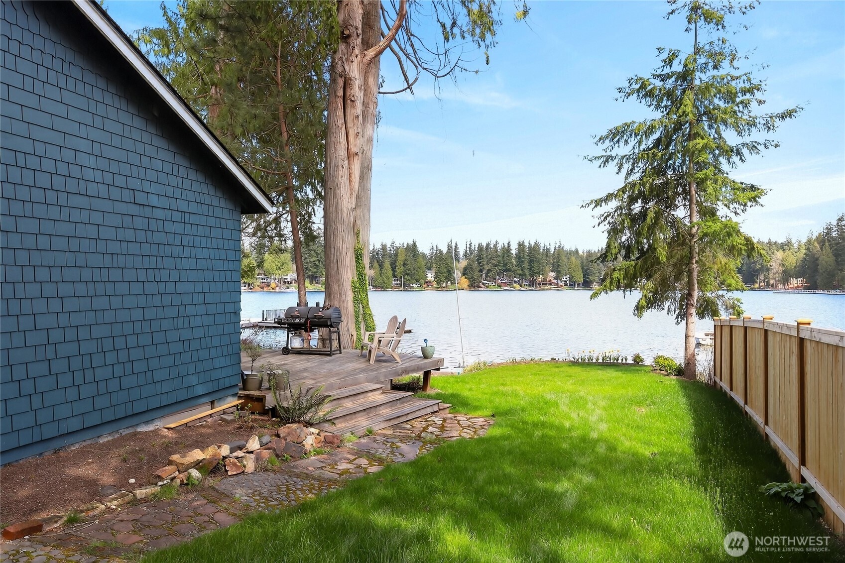 2712 222nd Avenue SE Sammamish WA 98075