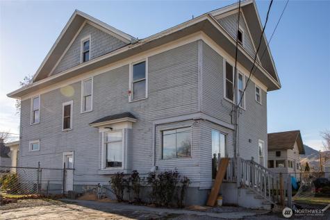 412 Palouse Street Wenatchee WA 98801