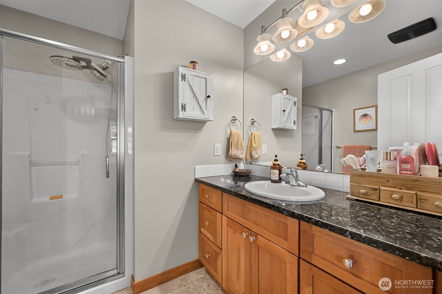 301 Christopher Lane Everson WA 98247
