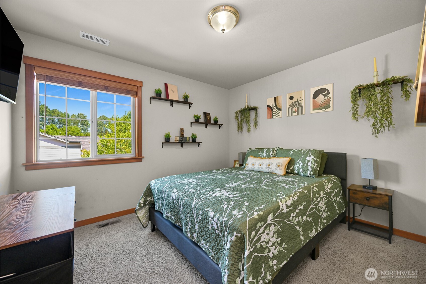 301 Christopher Lane Everson WA 98247