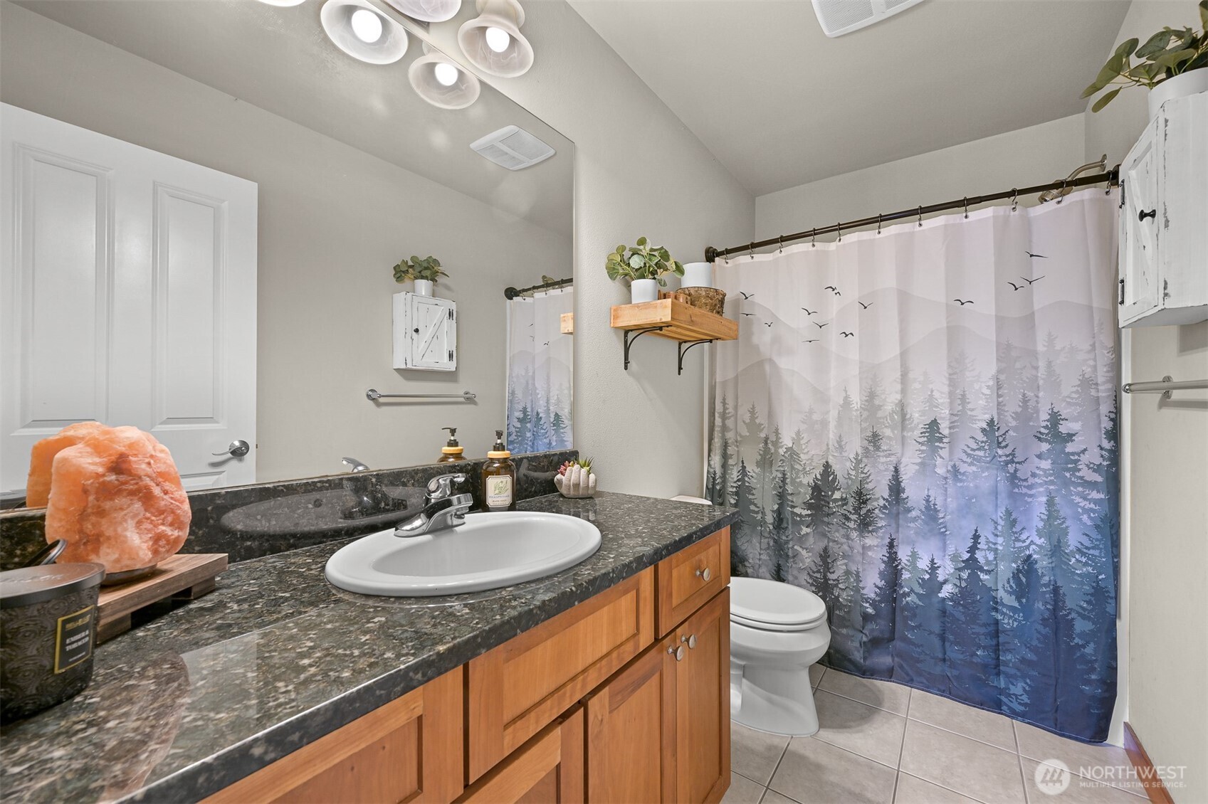 301 Christopher Lane Everson WA 98247
