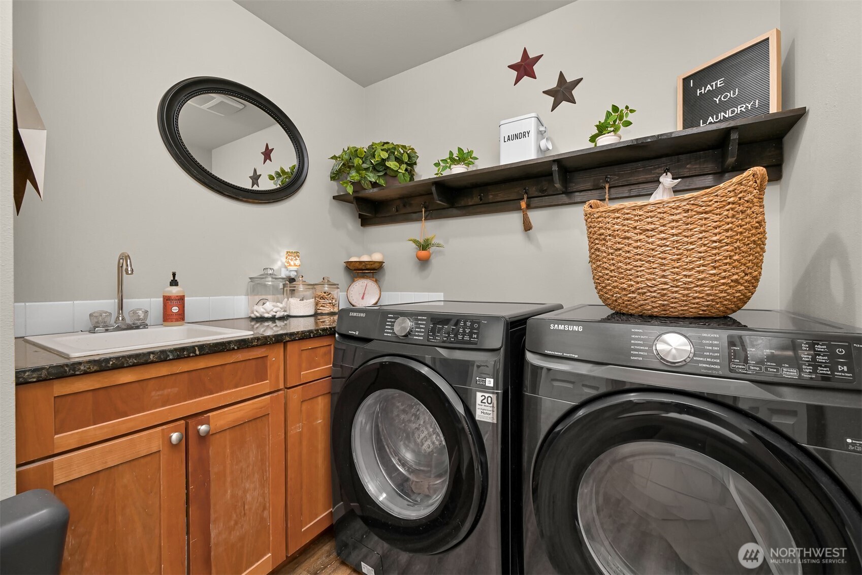 301 Christopher Lane Everson WA 98247