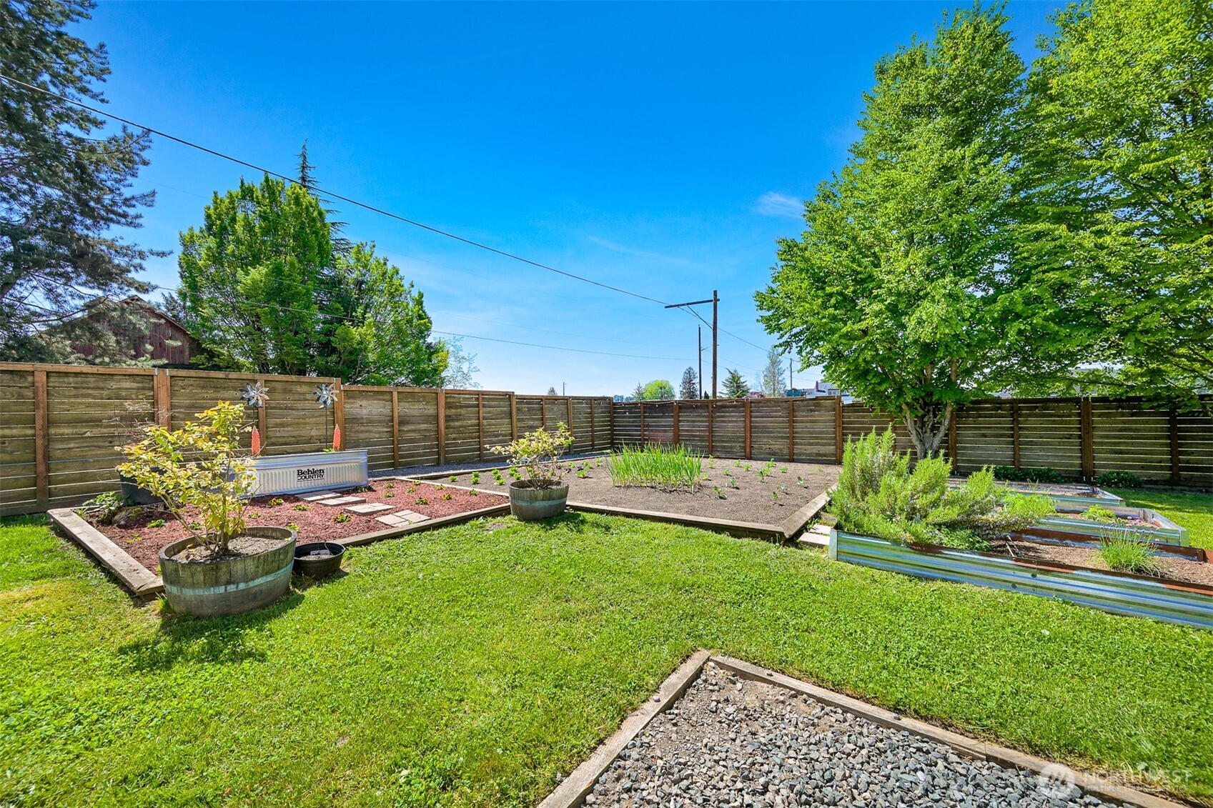 301 Christopher Lane Everson WA 98247