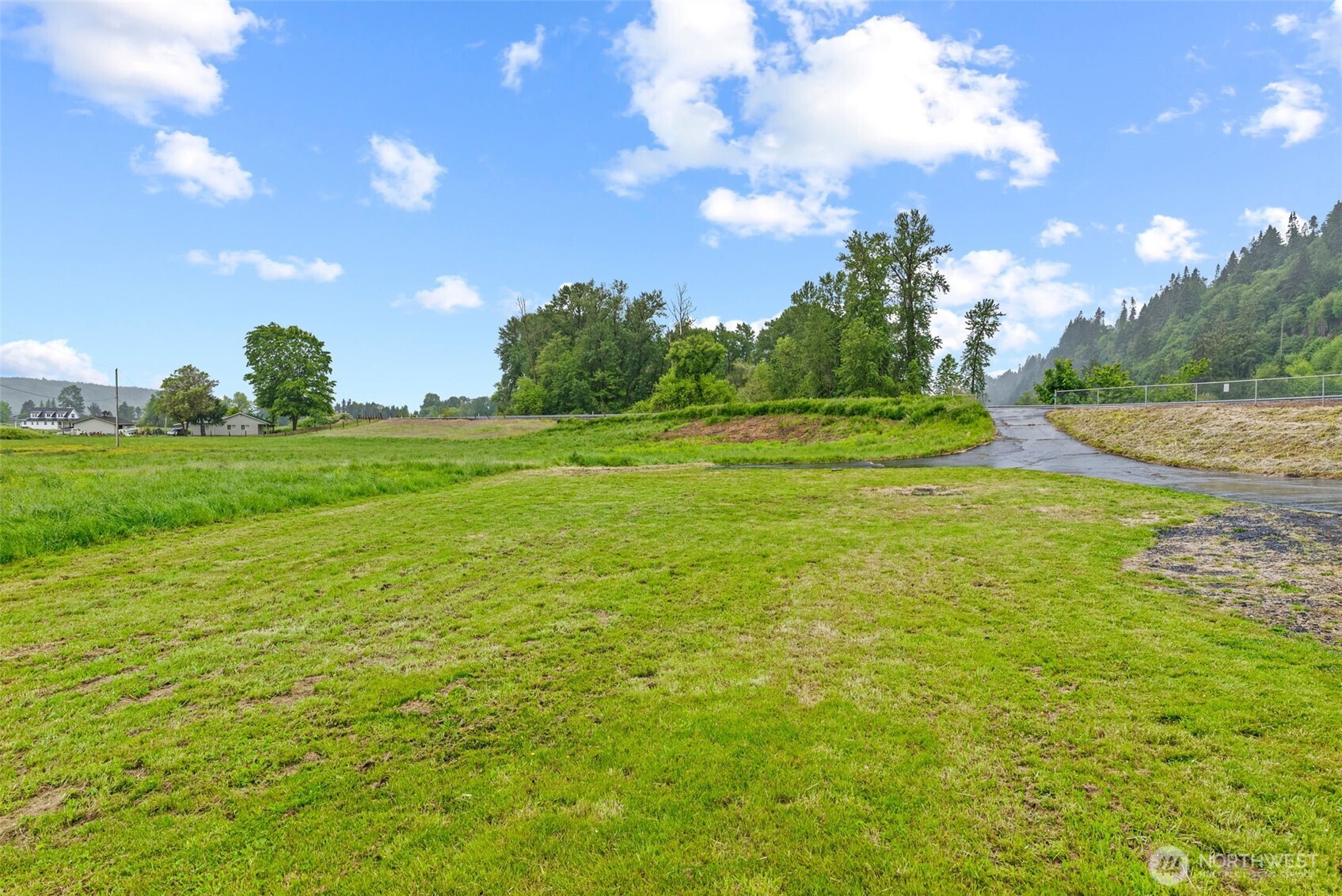 8203 Willow Grove Road Longview WA 98632
