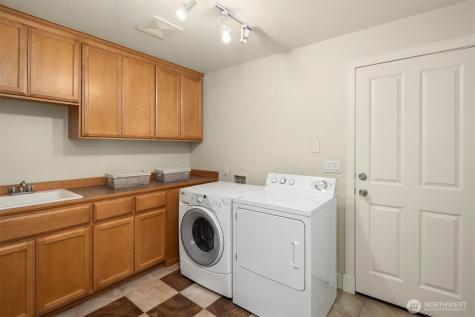 14208 SE 90th Street Newcastle WA 98059