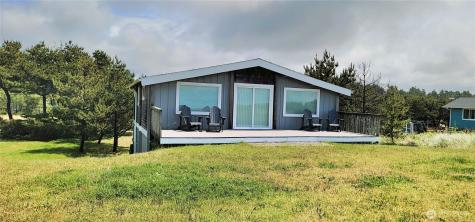 30309 G Street Ocean Park WA 98640