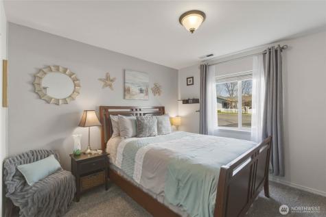 2837 Riviera Boulevard Malaga WA 98828