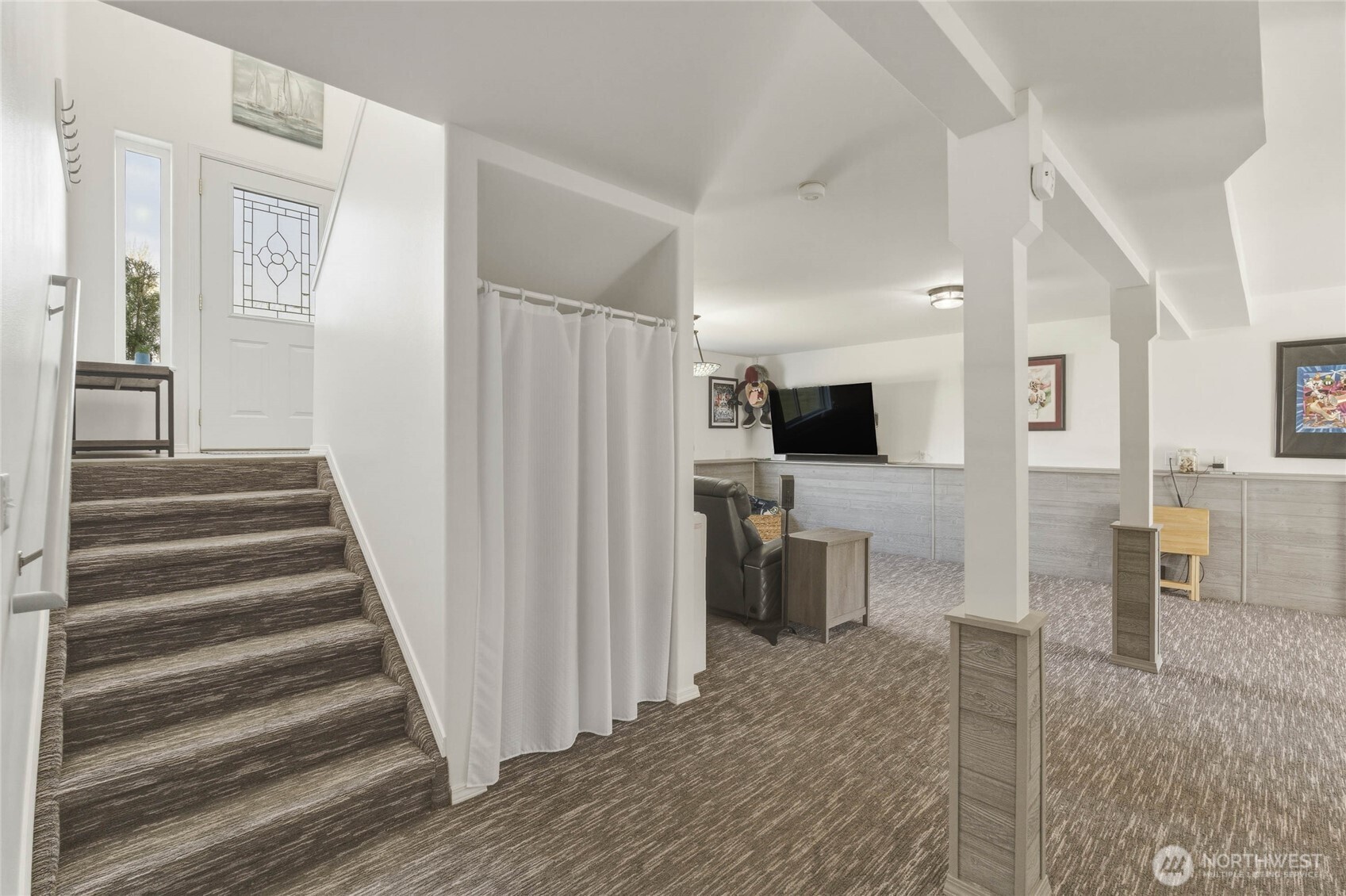 2837 Riviera Boulevard Malaga WA 98828