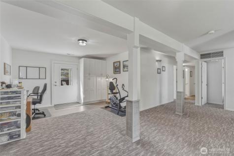 2837 Riviera Boulevard Malaga WA 98828