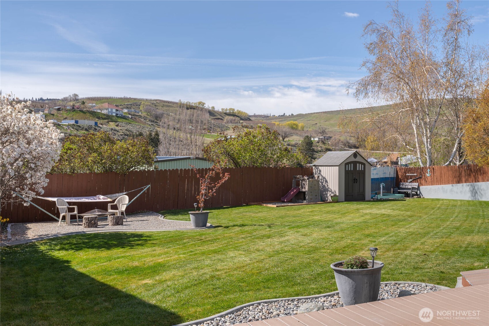 2837 Riviera Boulevard Malaga WA 98828