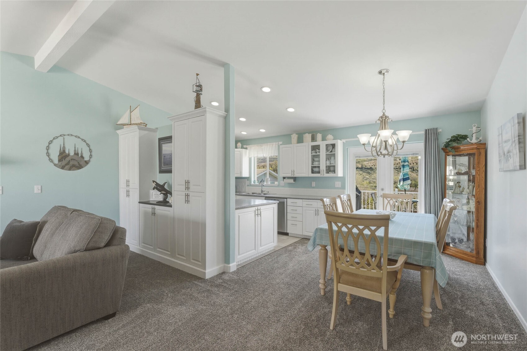2837 Riviera Boulevard Malaga WA 98828