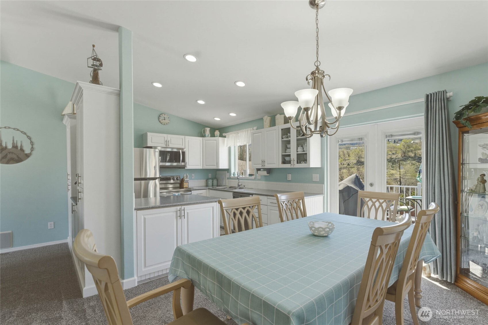 2837 Riviera Boulevard Malaga WA 98828