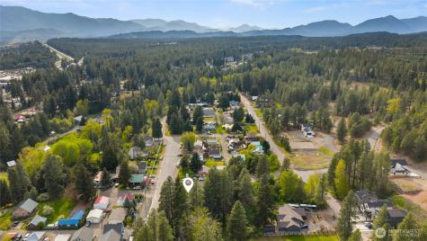 416 W Fifth Street Cle Elum WA 98922